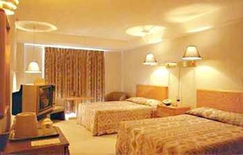 Madeli Hotel 3*